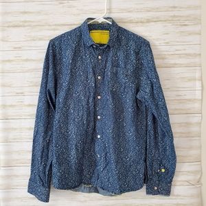 Descendant of Thieves 1 of 110 buttondown